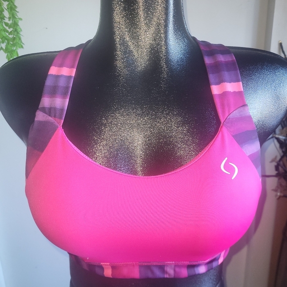 Brooks Pink and Purple Moving Comfort Sports Bra M - Picture 2 of 7
